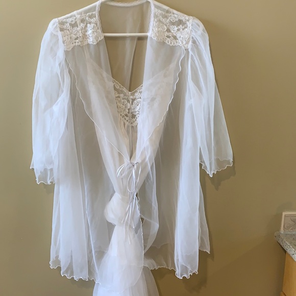 ❤️Pretty 2pcs. Long Lingerie❤️ - Picture 1 of 4